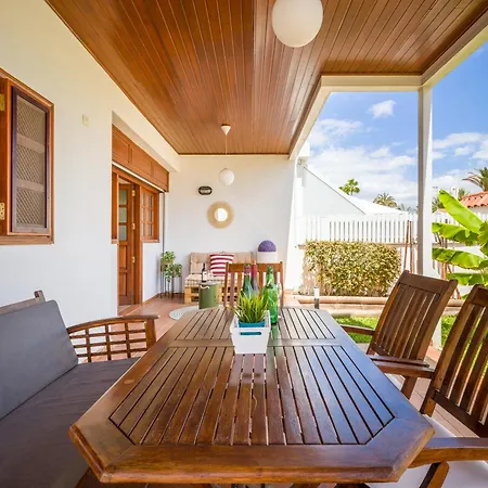 Holiday home Banana House In Location By Tenpropertiesgc *